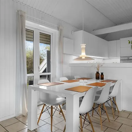Casa vacanze Rolfkarl - 250m From The Sea By Interhome Mesinge