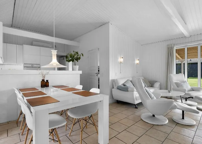 度假居 Rolfkarl - 250m From The Sea By Interhome *